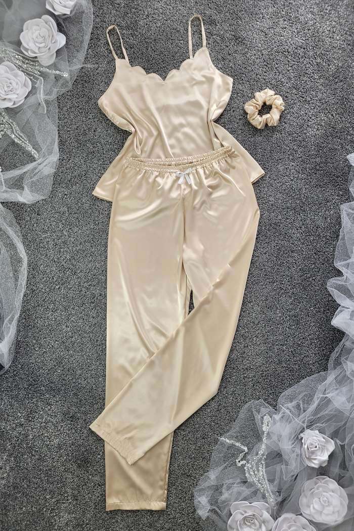 satenska_pidzama_duge_pantalone satenska pidzama top na bretele i dugacke pantalone